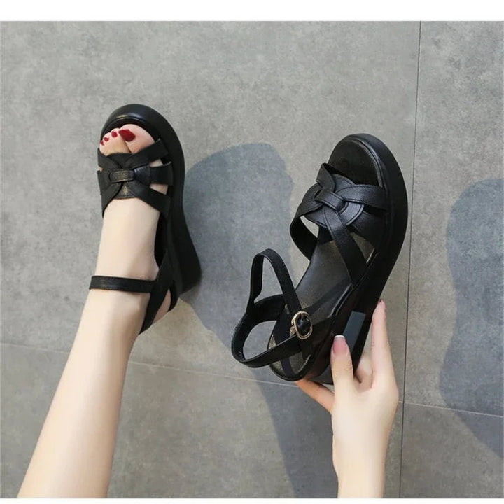 Sandália Plataforma Retro Casual - LoftLuxe Use Papete 