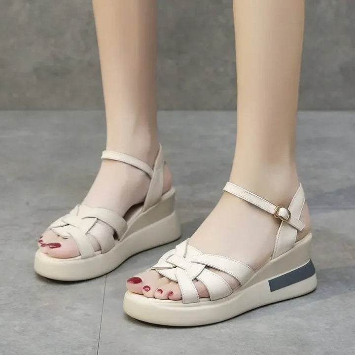 Sandália Plataforma Retro Casual - LoftLuxe Use Papete Beige 40 